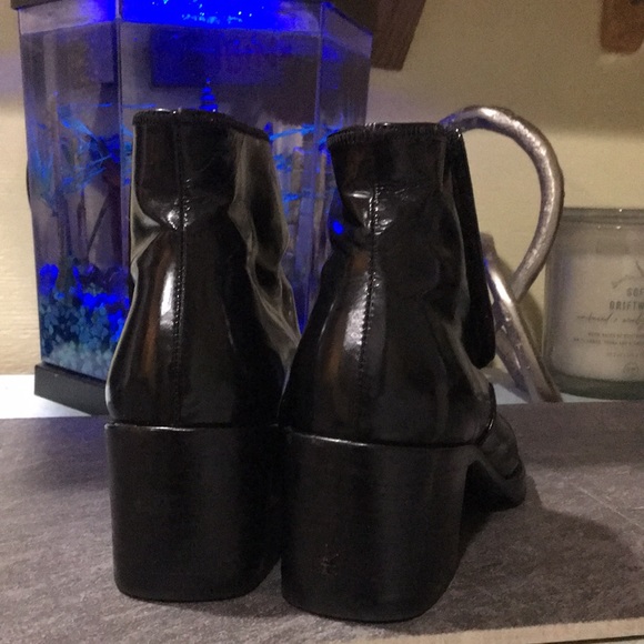 PRADA Black Patent Leather Booties - Picture 4 of 10